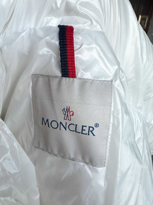 Jacheta scurta de puf pentru dama Moncler
