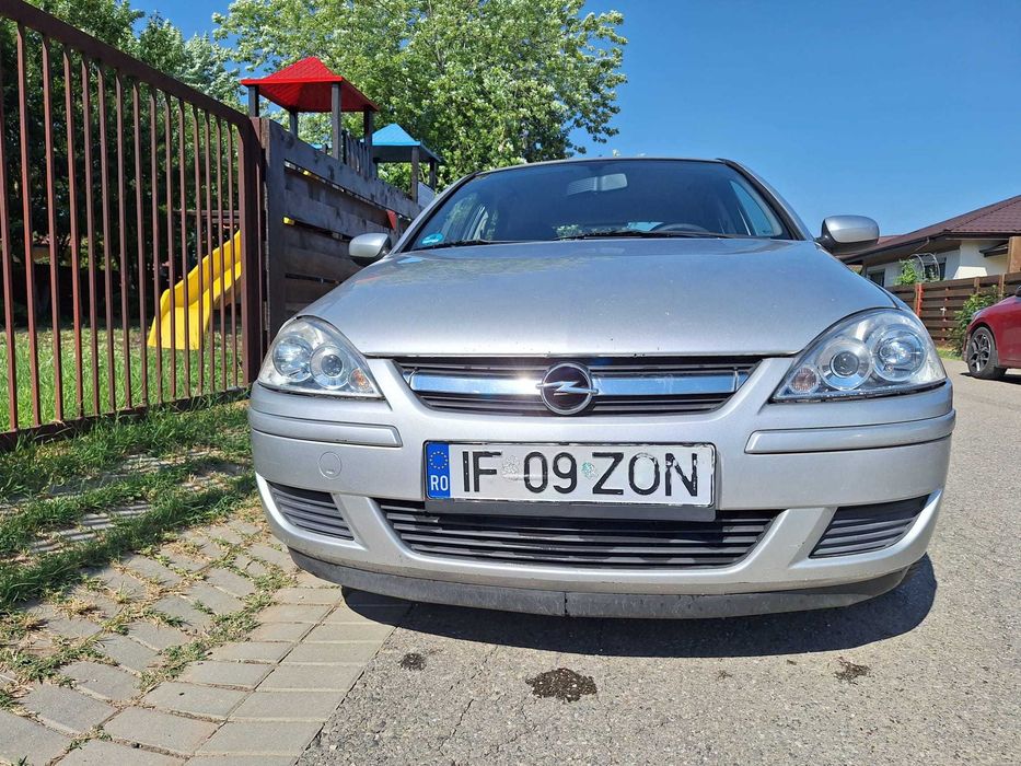 Opel Corsa 1.0 2006 Climatronic Cutie Manuala Faruri Noi Jante Aliaj Vara+Tabla de Iarna 175.000km