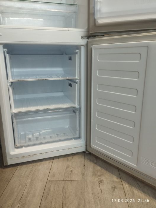 Холодильник beko