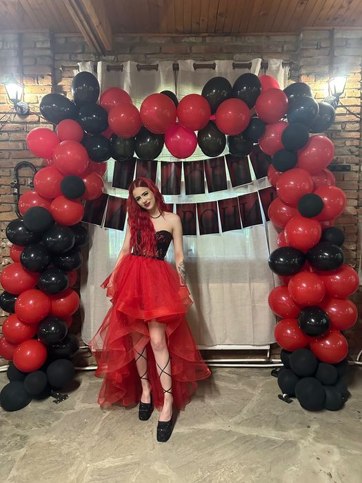 Продавам бална рокля