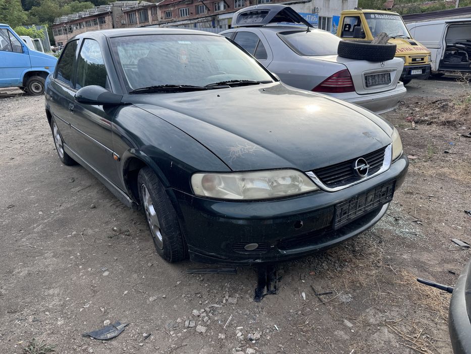 Opel Vectra B 2.0dtl 101hp 2000г На Части