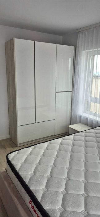 Inchiriez apartament 2 camere