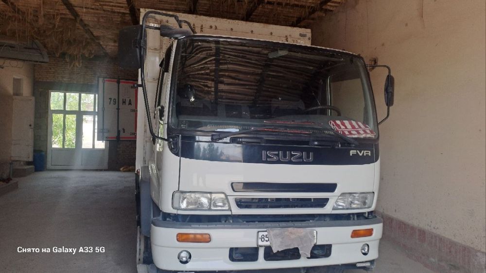 Исузу FVR сотилади 2021йили прабг 140000 холати зур краска йук
