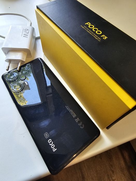 Продам Poco F5 12/256