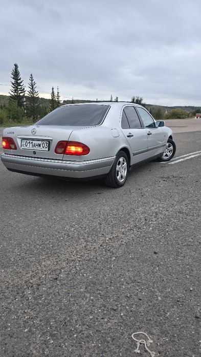 Продам мерседес w210