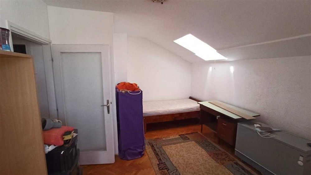 Дава се под наем Тристаен апартамент в Пловдив, Западен - 91 кв.м за 448.8 € - Снимка #8