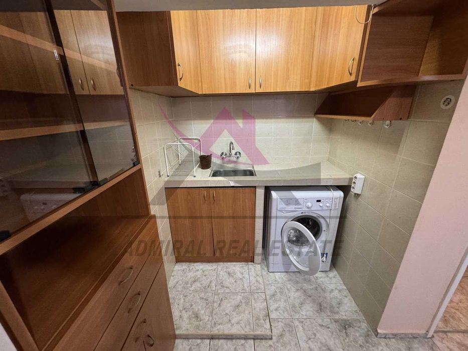 Дава се под наем Двустаен апартамент в Варна, Левски - 63 кв.м за 300 € - Снимка #1