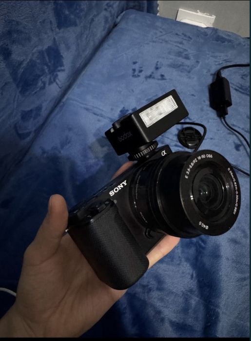 Продам камеру Sony ZV E10