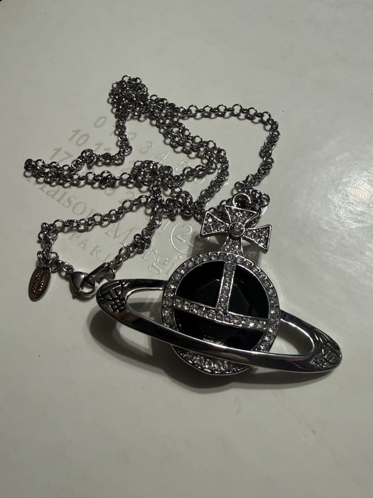 Lant Vivienne Westwood Opium Iced out Negru