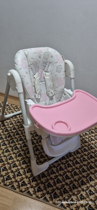Scaun de hrănire pentru bebeluși