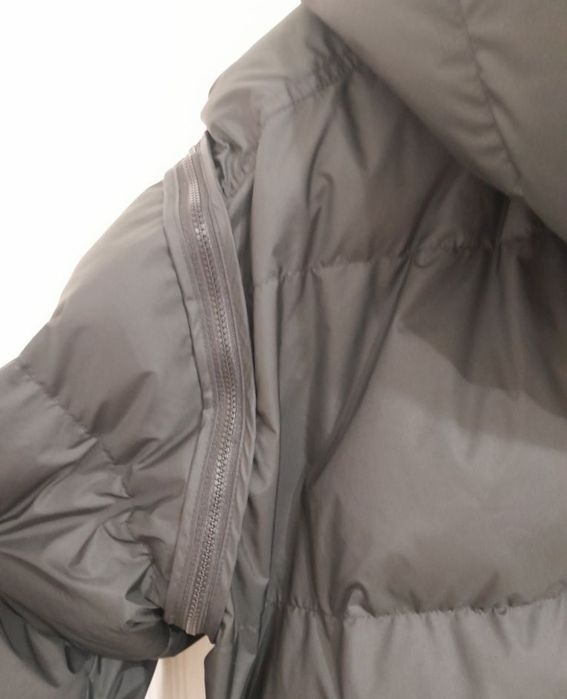 Пуховик adidas Stella McCartney