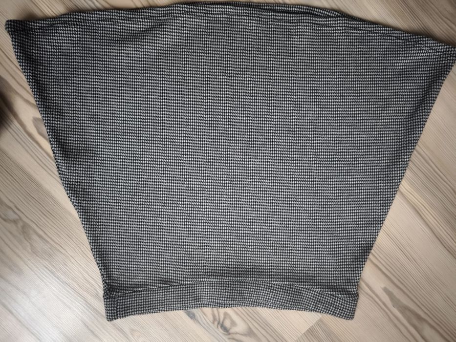 Поли по 5 лева броя