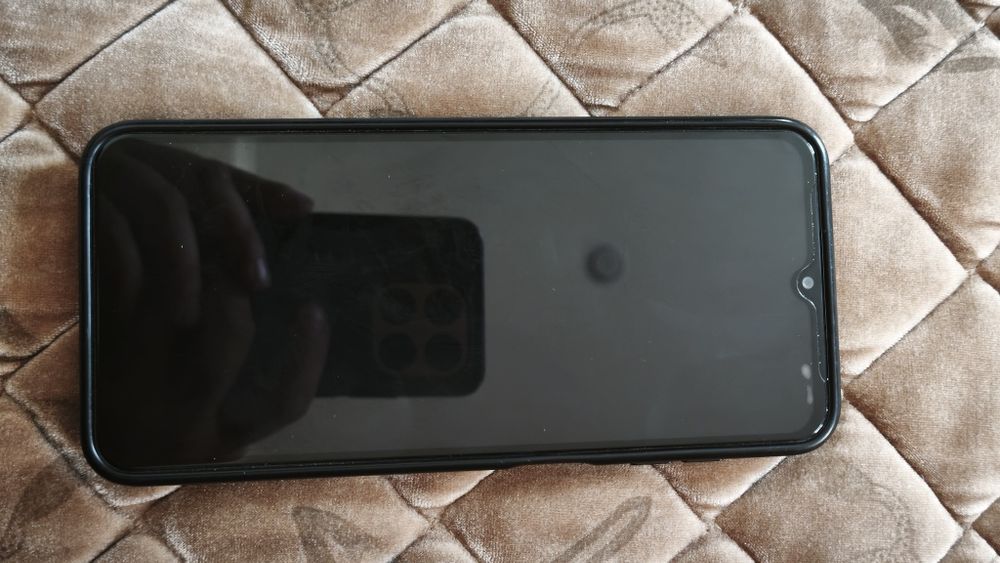 Samsung A13 смартфон