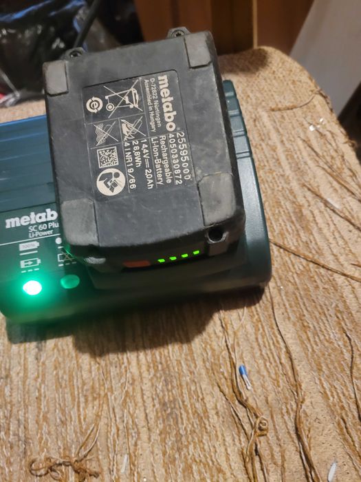 Батерия и зарядно metabo 14 v.