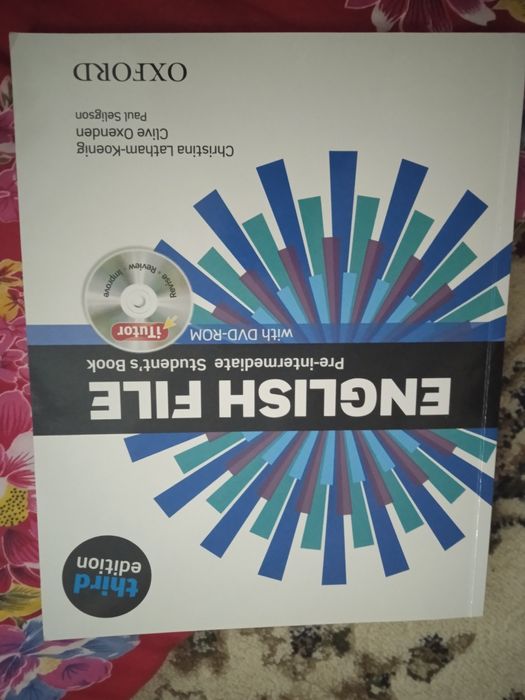 Книга Oxford с рабочей тетрадью и дисками