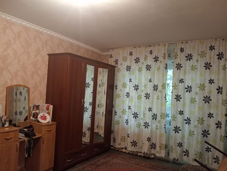 Продам однакомнатную