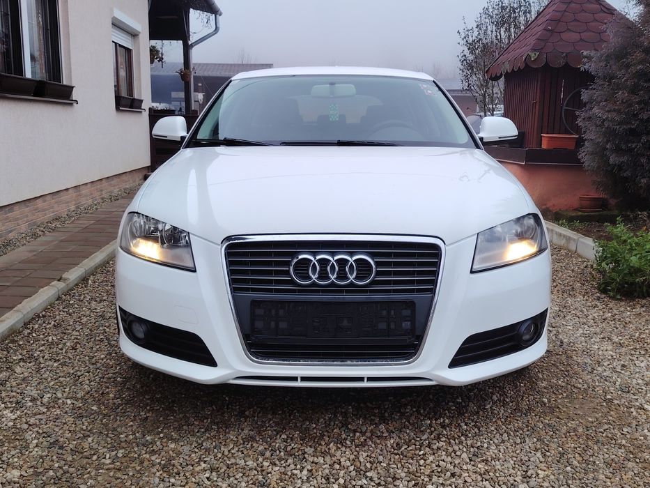 Audi A3 Facelift  1.9 tdi Euro4 an 2009 Navigație Climatronic