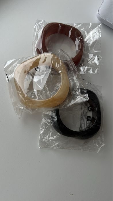 Продам новые браслеты