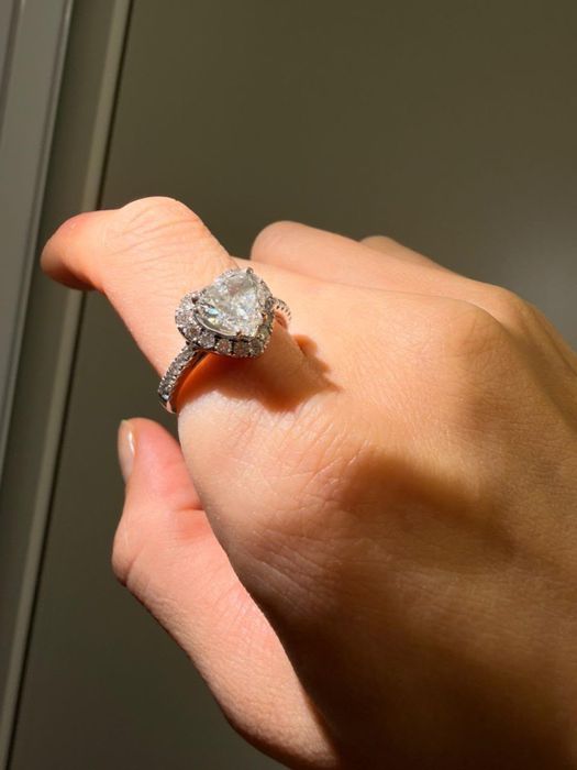 Продажа натурального бриллианта GIA