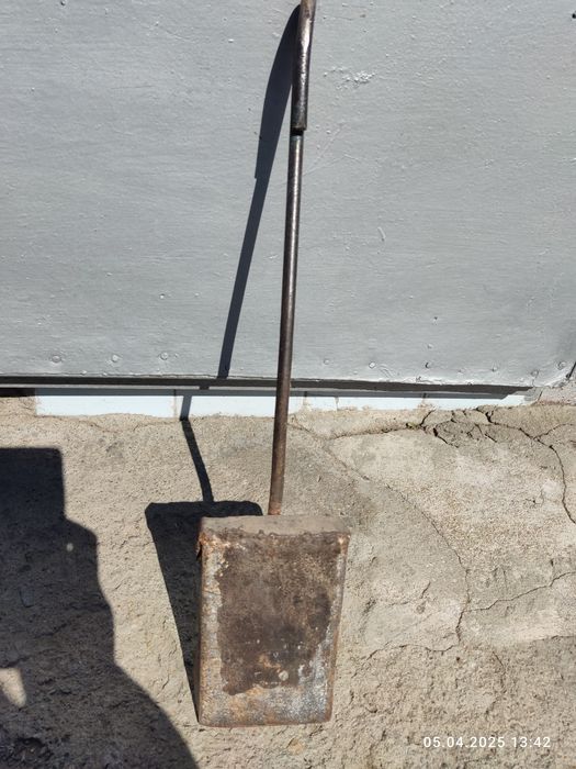 Молоток, совок для печки