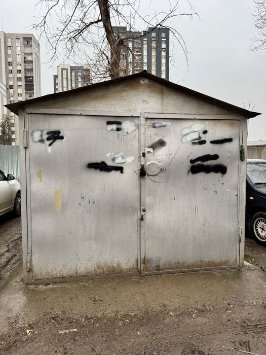 Продаётся металический гараж 5-3 ражмер