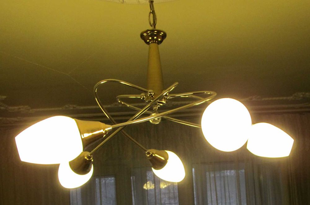 Продается Люстра дизайнерская (новая)