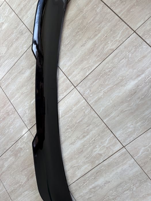 Spoiler pentru masina