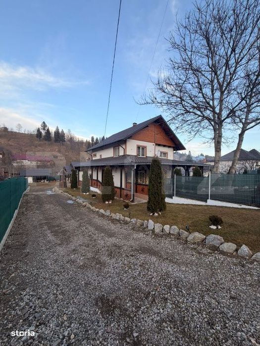 Casa multifunctioanala  100 mp utili, 2000 mp teren, Sadova - Bucovina