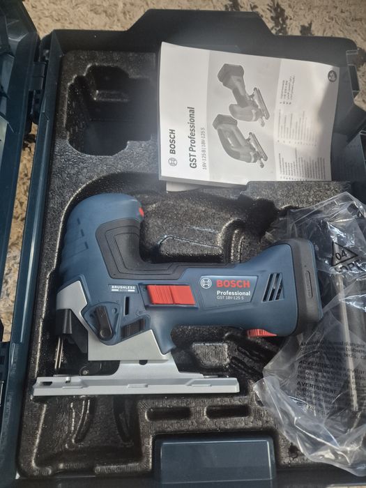 Pendular bosch gst 18v -125 s