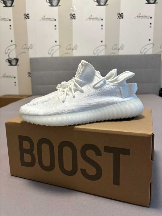 Yeezy 350 v2 White