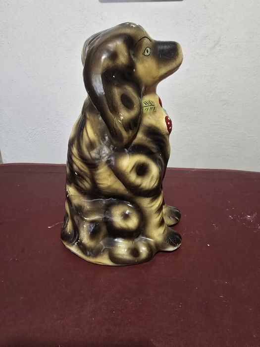 Старо керамично куче касичка