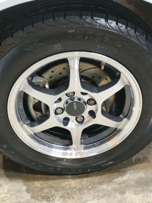 Продаётся ухоженная Нэксия-1 2008г