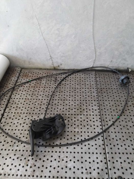 Maner cablu deschidere capota peugeot 3008 2 2018