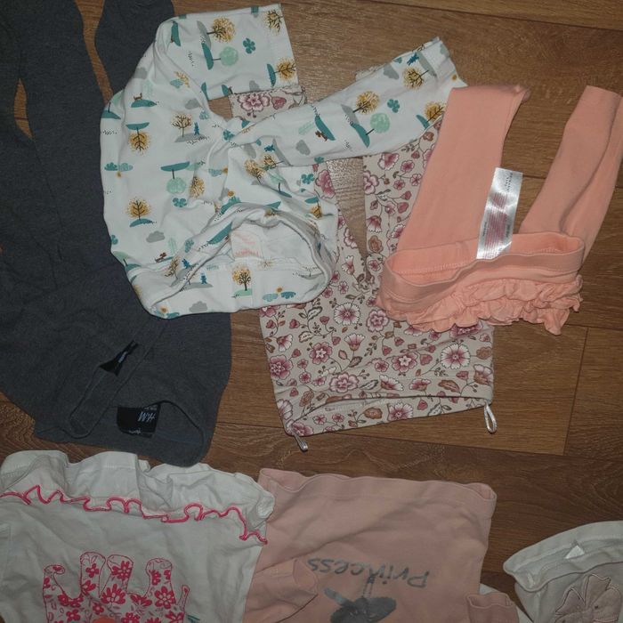 Дрехи бебе на цени от 1 лв  за 3 месеца