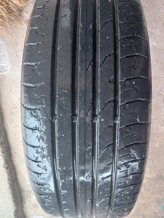 Шины летние континенталь.