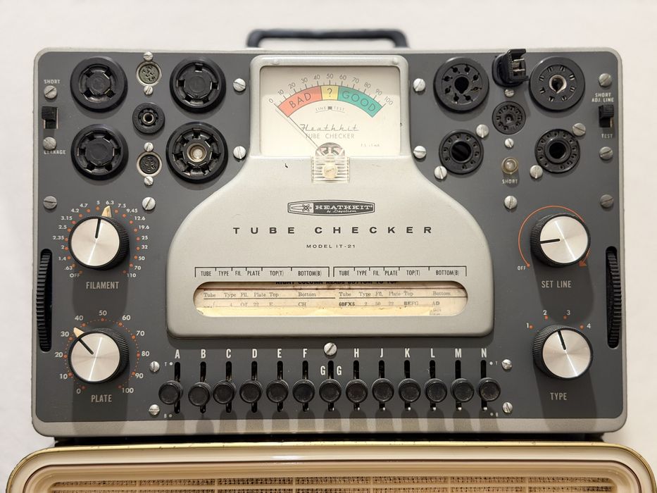 Heathkit IT-21 Tube Checker – tester lămpi electronice