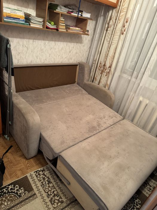 Продам мини диван раскладной