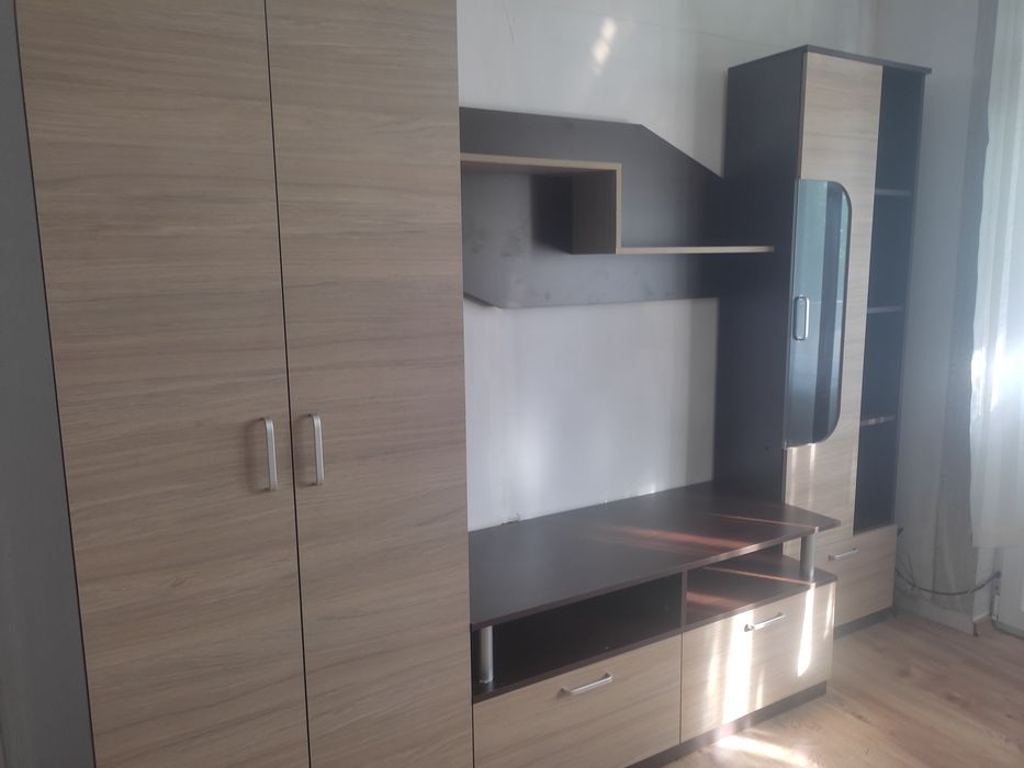 Дава се под наем Едностаен апартамент в Добрич, Център - 30 кв.м за 193.8 € - Снимка #2