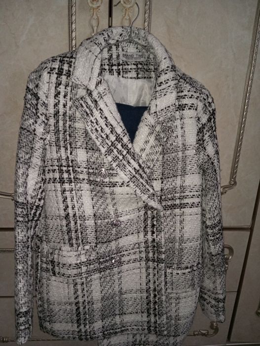 Yengi pidjak  qalingina