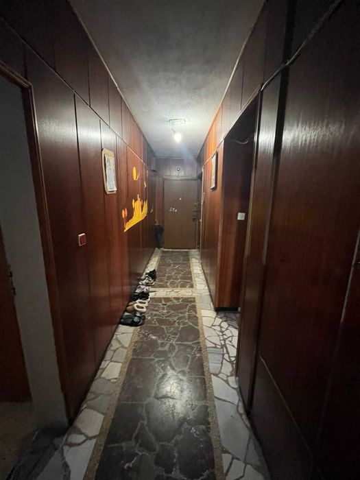 Четиристаен апартамент 110 кв.м. с две спални на ул. „Хината“, Казанлък