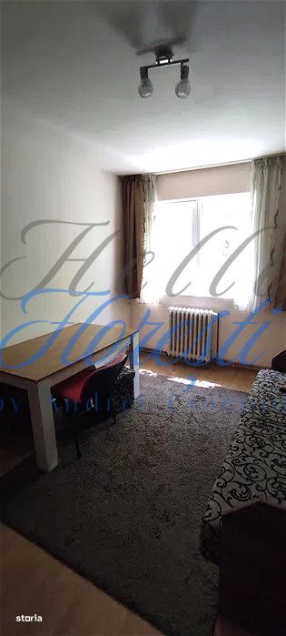 Apartament 3 camere, zona Primaverii