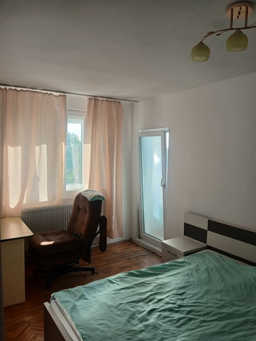 Vând apartament X mare