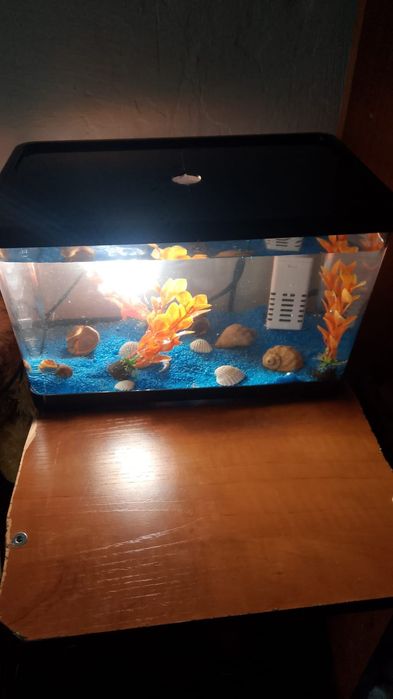 Аквариум 8литр..