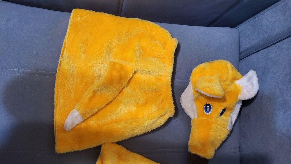 Продам костюм лисы