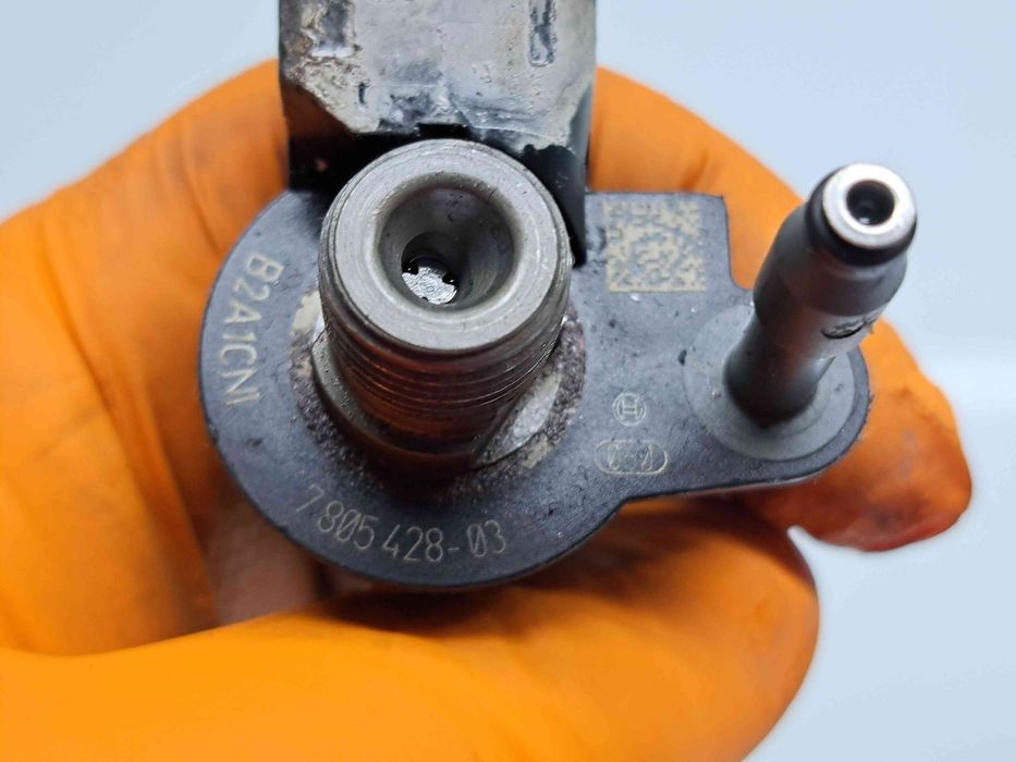 Injector  Bmw 3 (E90) [Fabr 2005-2011] 7805428-03 2.0 N47D20 130KW / 1