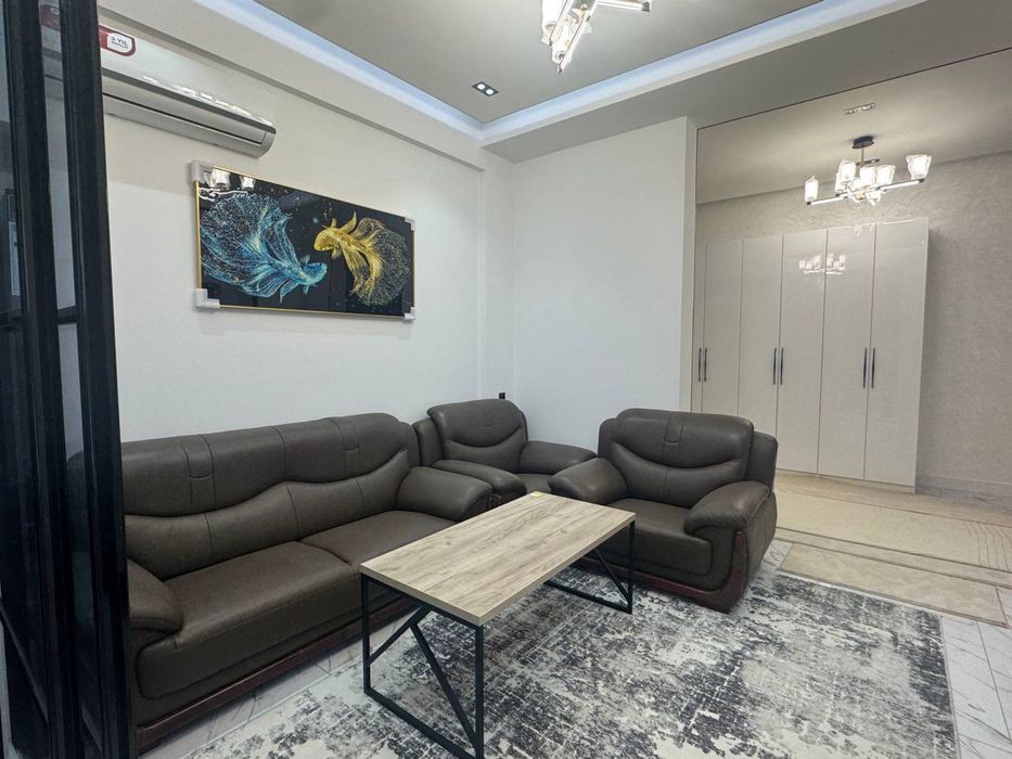 Аренда ЖК Казахстан новастройка 4 ком 6 этаж 10 этажка все ест