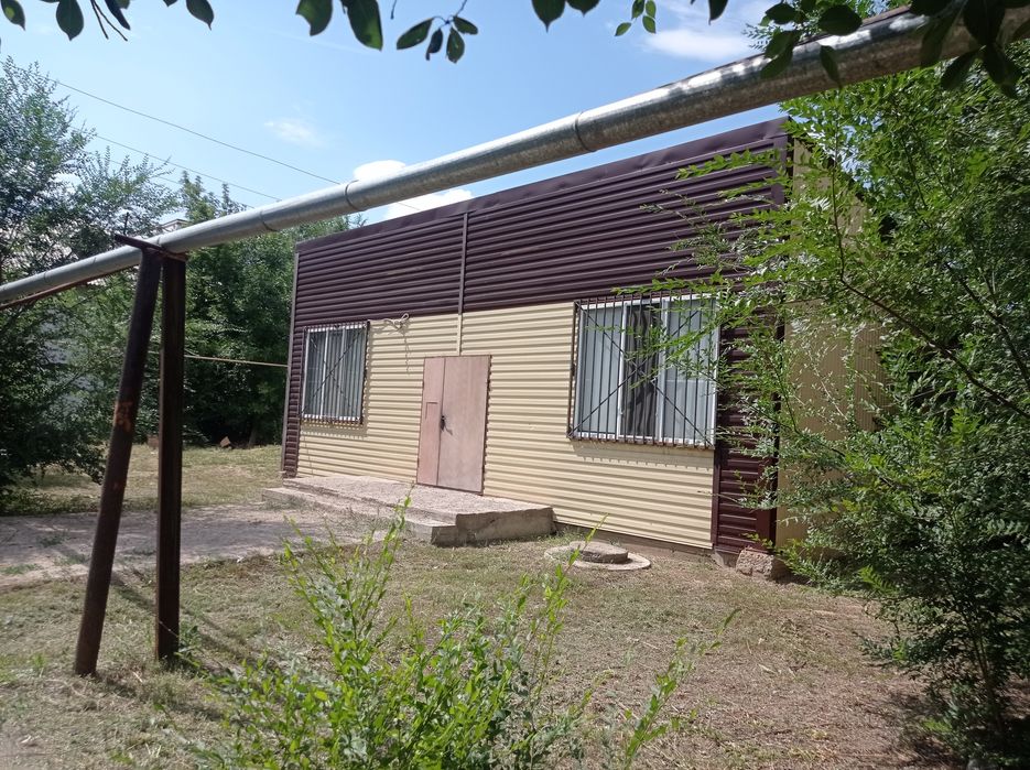 Продам отдельно стоящий здания