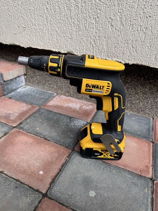 Fierestrau DewaltDCS335+impact Dewalt DCF850/887+surubelnita DCF620