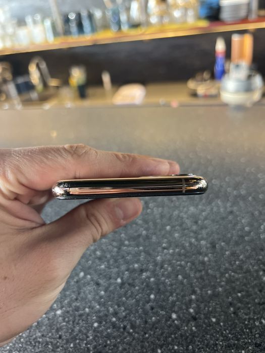 Iphone 11pro gold
