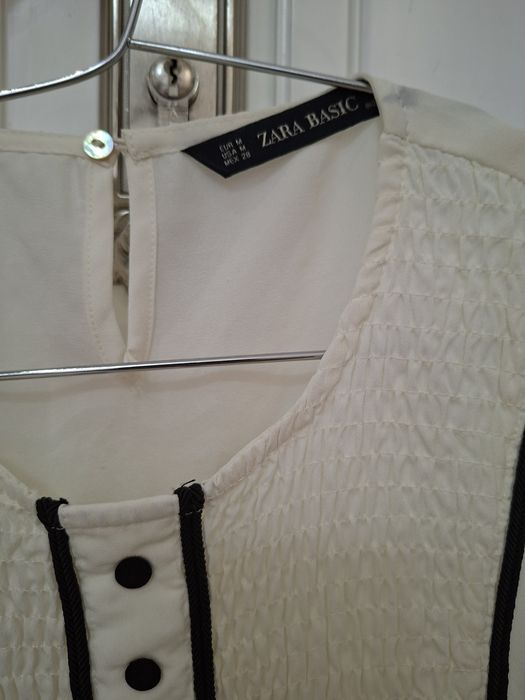 Кофточка фирма ZARA,размер М